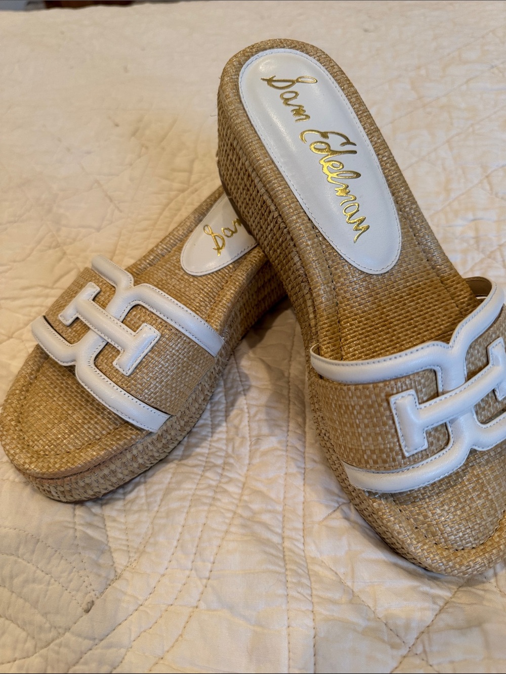Sam Edelman Natural Raffia Slide Mules with White Trim - Picture 2 of 9